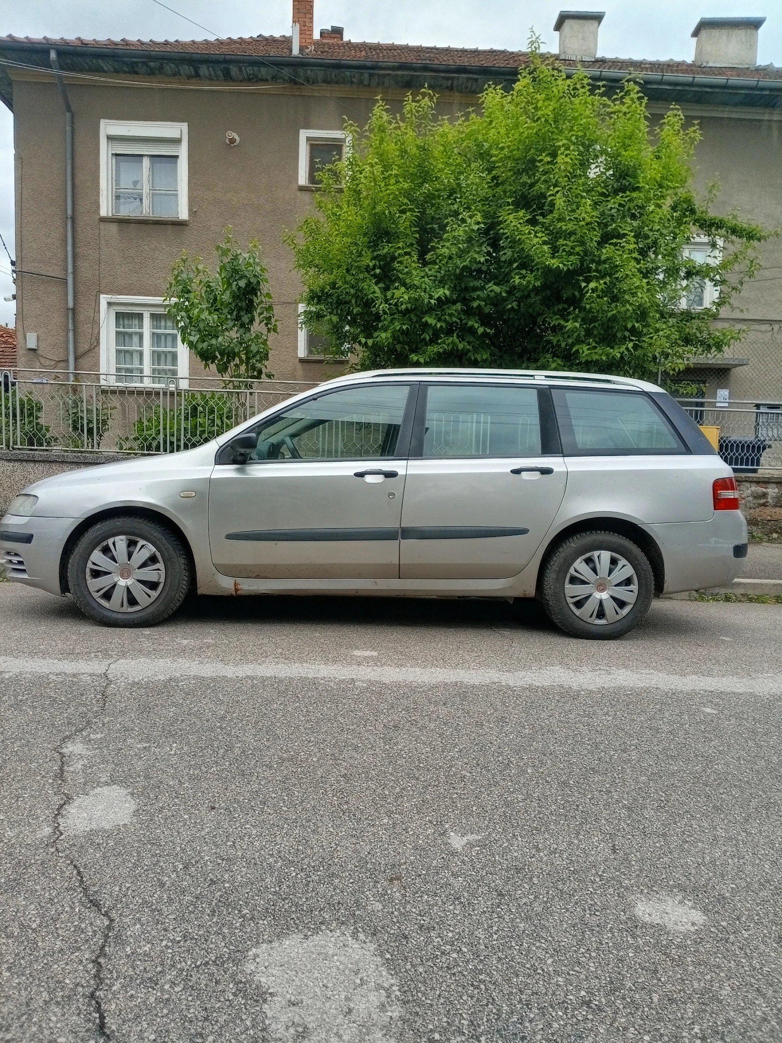Fiat Stilo, снимка 4 - Автомобили и джипове - 54581377