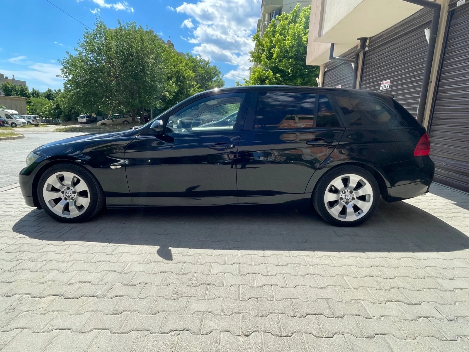 BMW 320 320D, снимка 4 - Автомобили и джипове - 54721241