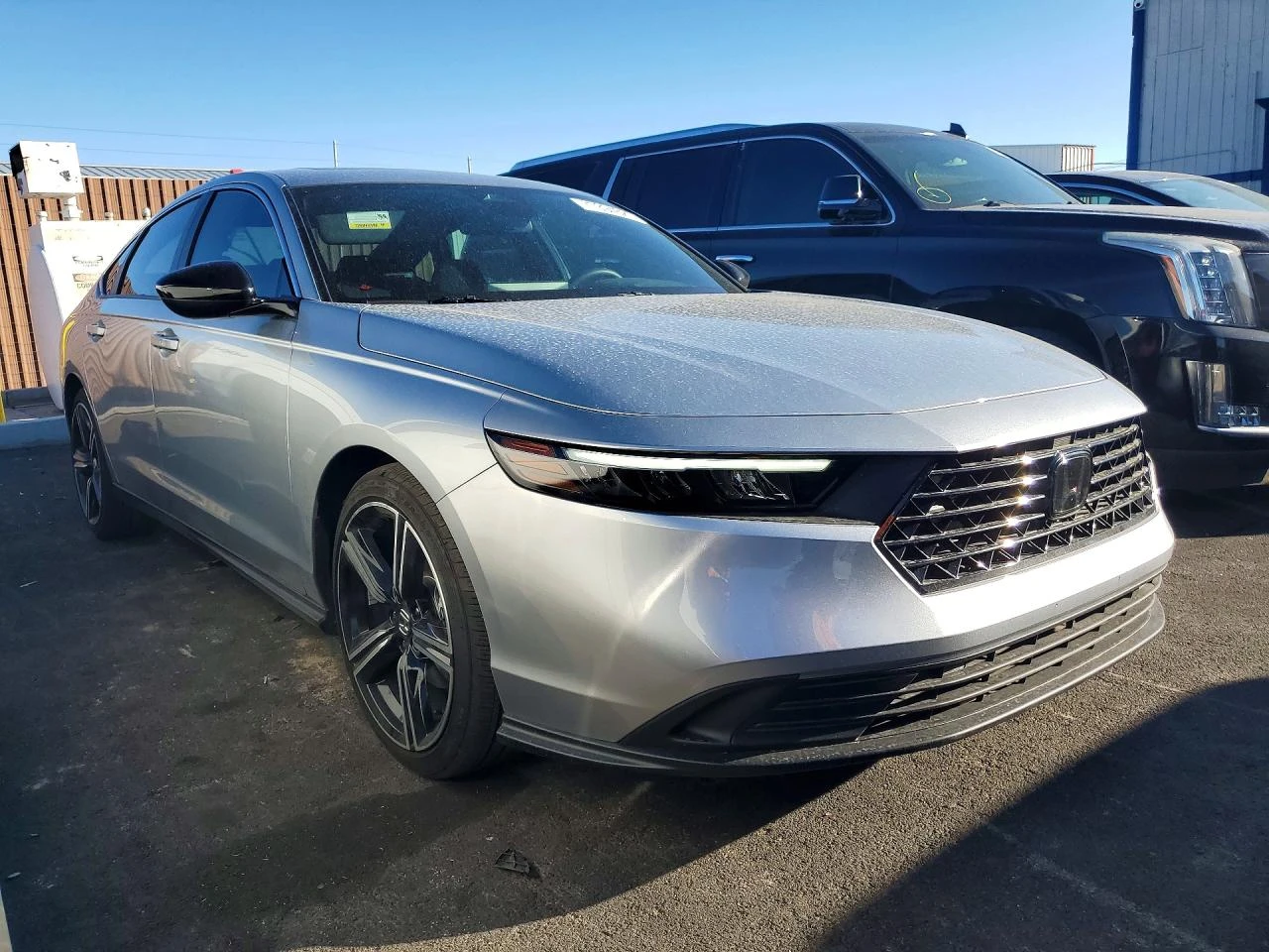 Honda Accord 2.0l Hybrid Sport, снимка 4 - Автомобили и джипове - 54912998