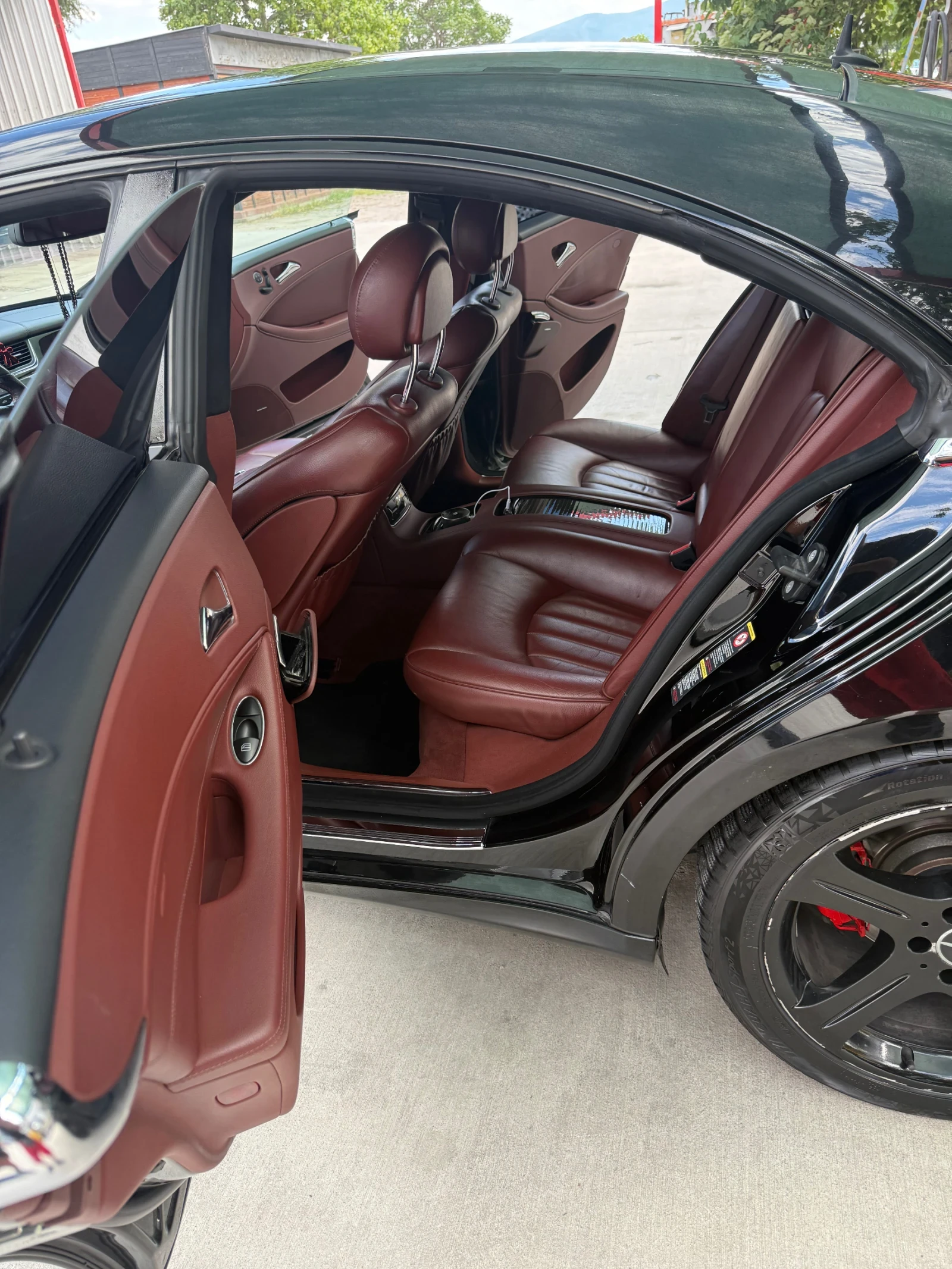 Mercedes-Benz CLS 350 CLS 350 7G-Tronic, снимка 7 - Автомобили и джипове - 55306368