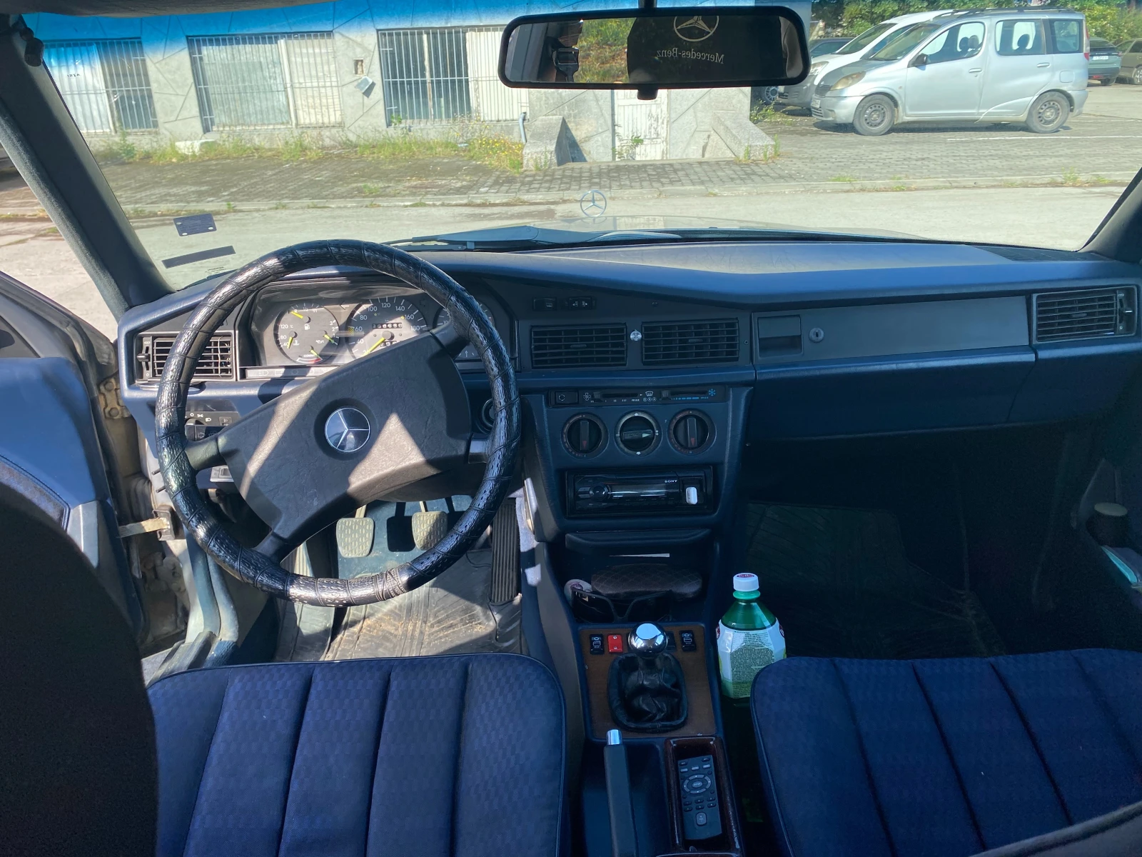 Mercedes-Benz 190 E, снимка 10 - Автомобили и джипове - 55356987