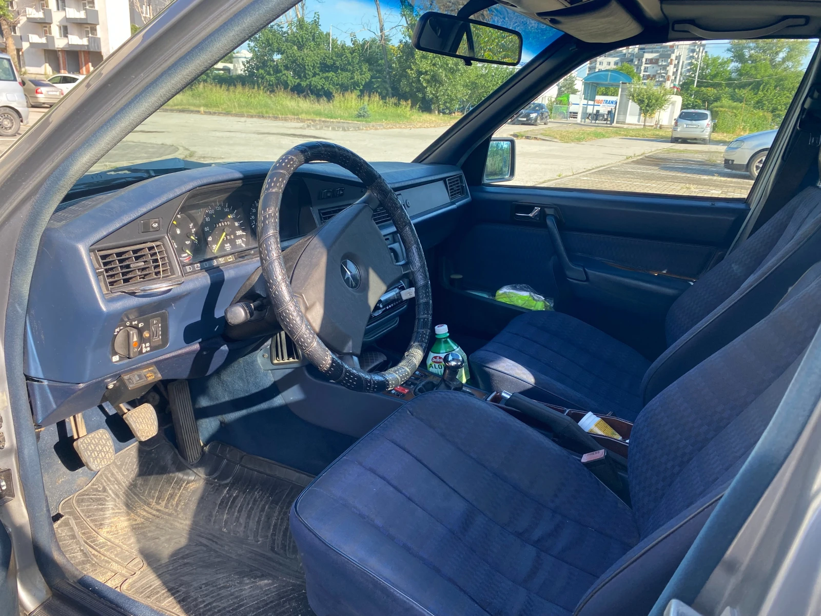 Mercedes-Benz 190 E, снимка 8 - Автомобили и джипове - 55356987
