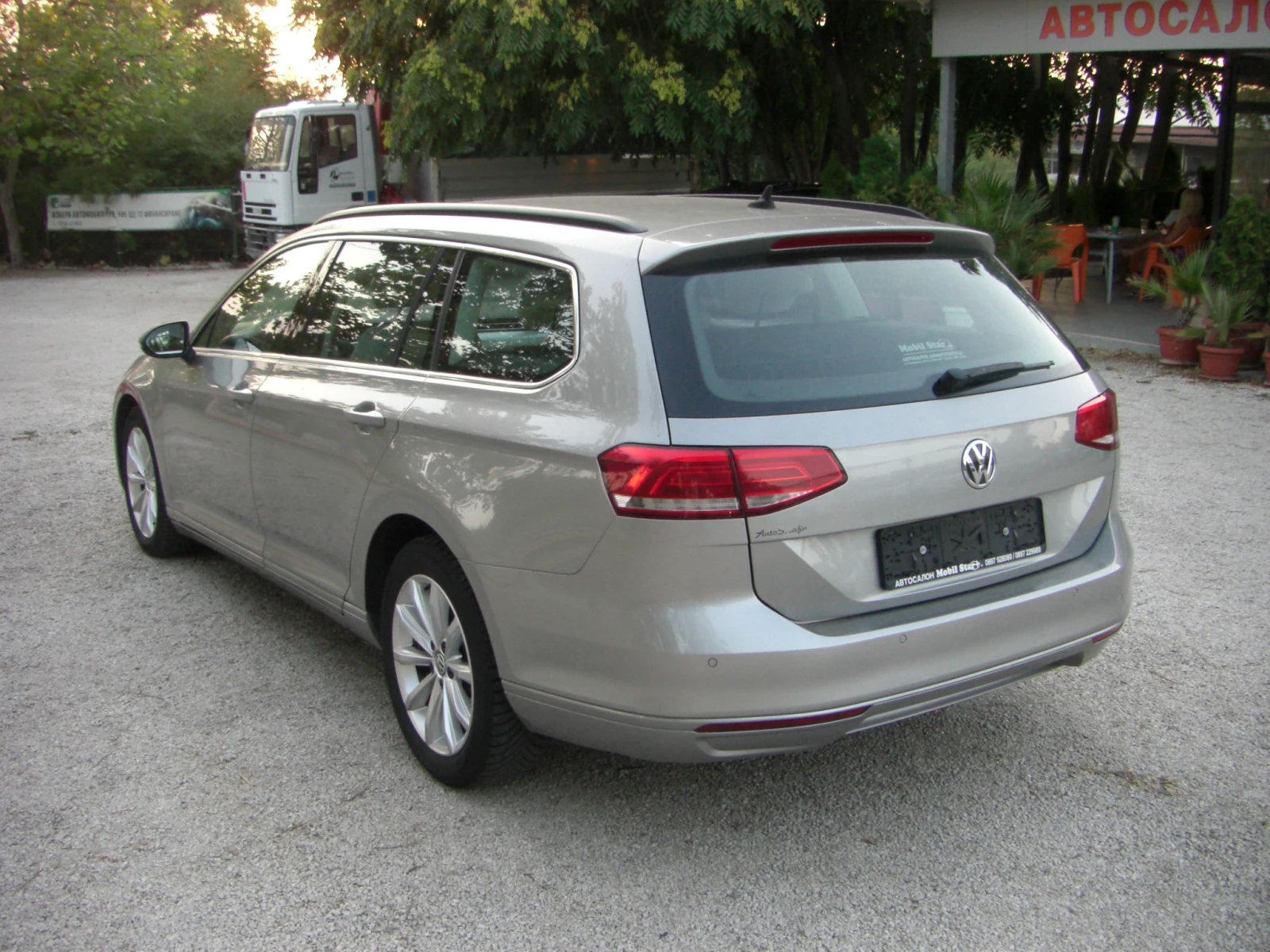 VW Passat TDI NAVI AVTOMAT, снимка 3 - Автомобили и джипове - 55537854
