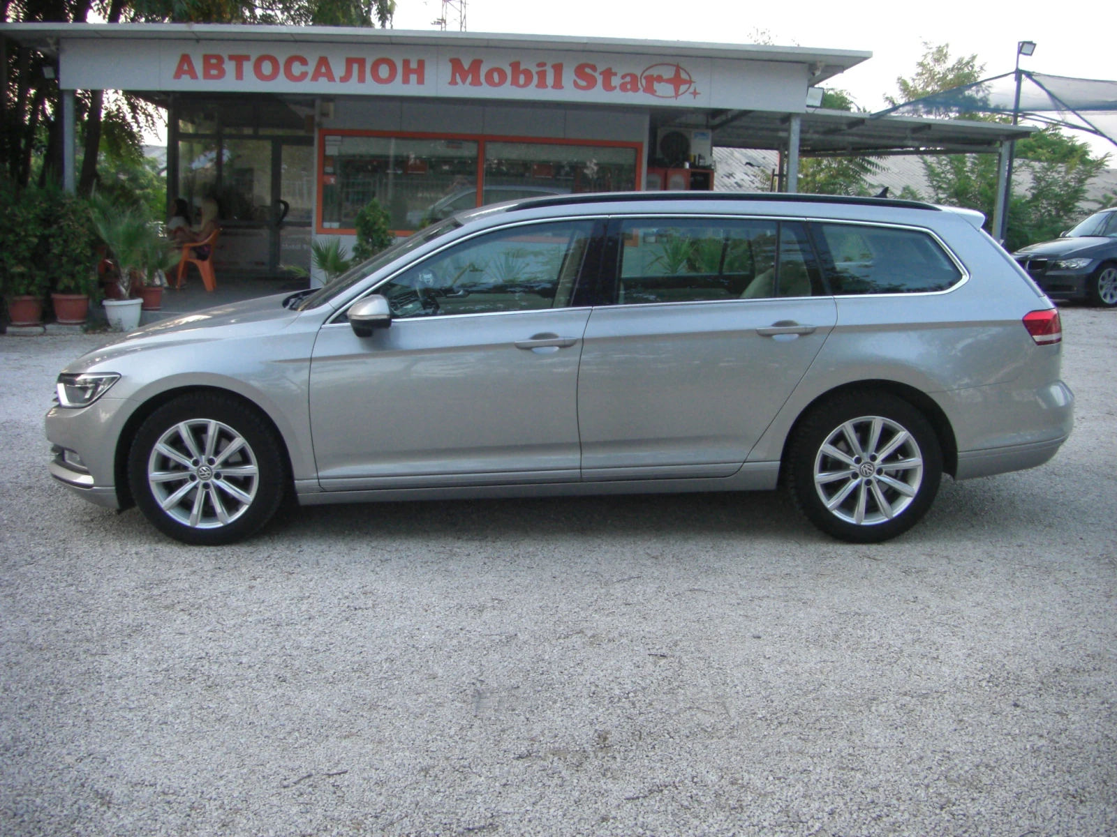 VW Passat TDI NAVI AVTOMAT, снимка 2 - Автомобили и джипове - 55537854