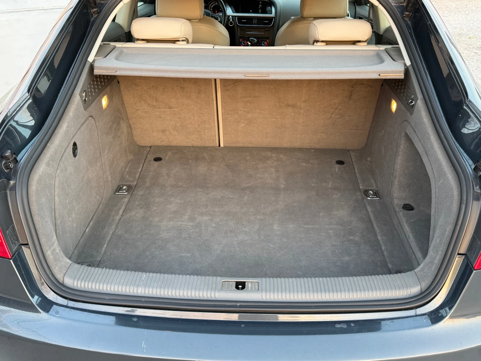 Audi A5 2.0T* 2012г* 204.000KM* Сервизна История* Sport Ba, снимка 12 - Автомобили и джипове - 55602950