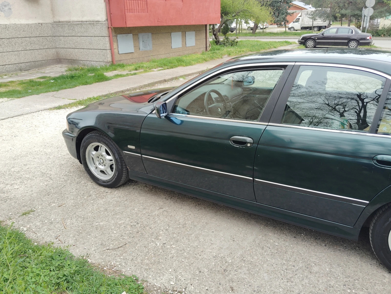 BMW 528, снимка 6 - Автомобили и джипове - 55623751