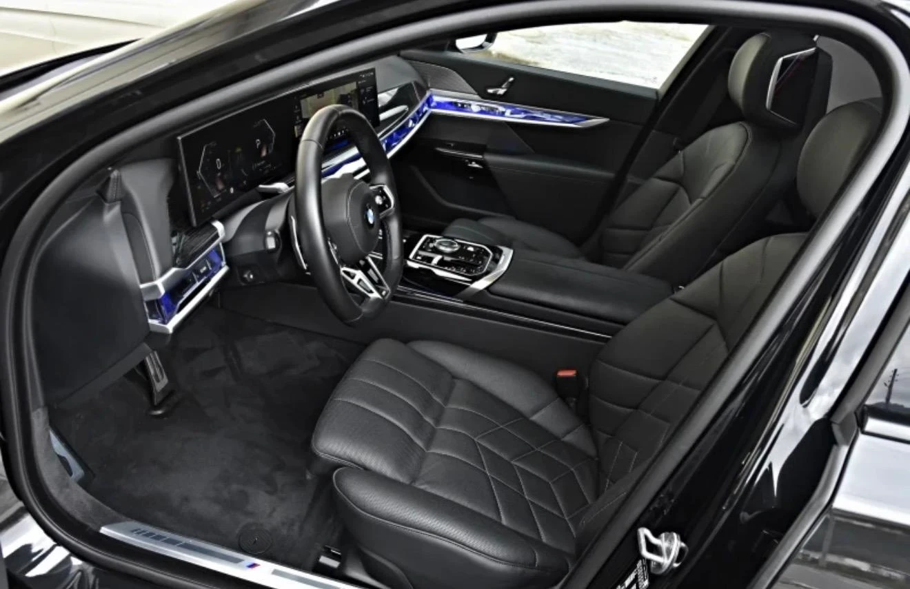 BMW 740, снимка 2 - Автомобили и джипове - 56523578