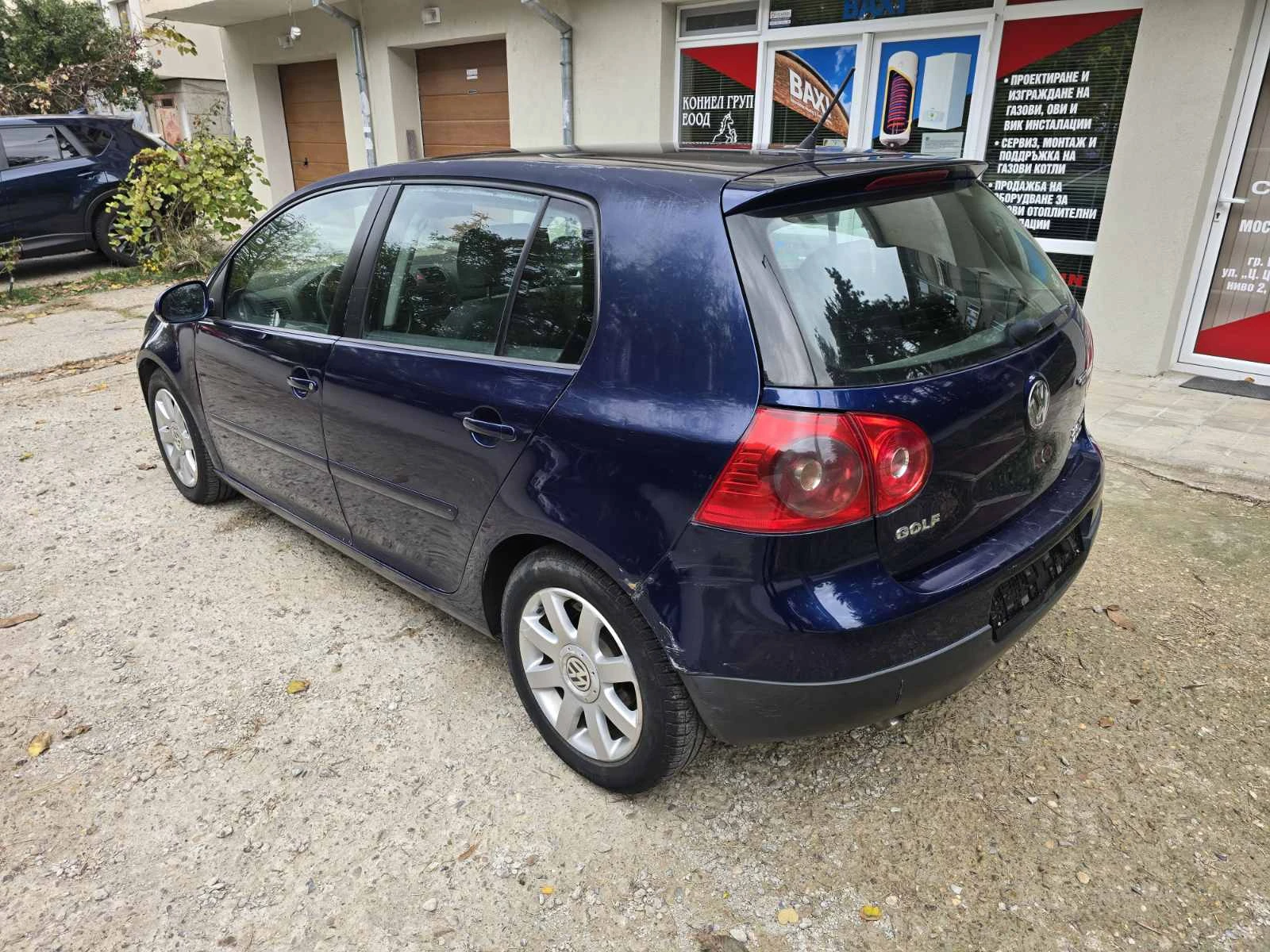 VW Golf 2.0TDI 4MOTION, снимка 4 - Автомобили и джипове - 56634740