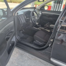 Mitsubishi Outlander, снимка 2