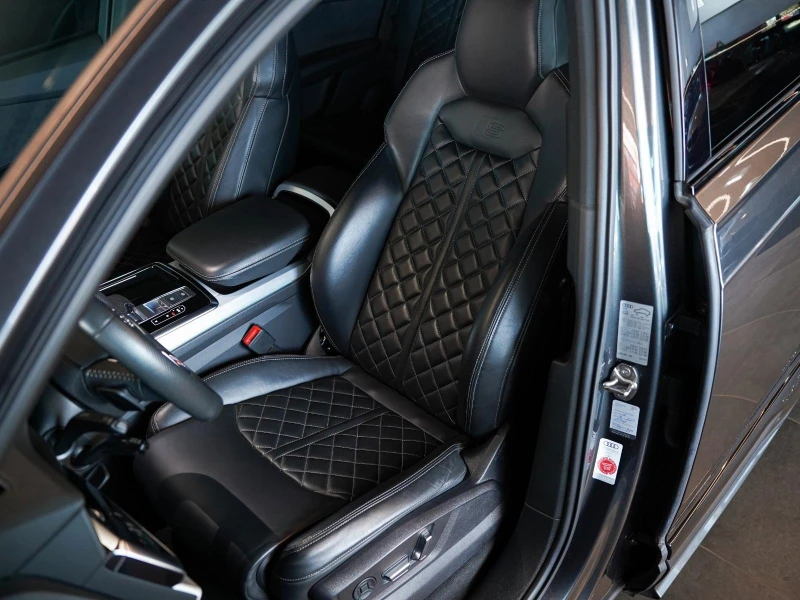 Audi SQ7 TDI* MATRIX* DISTR* KEYLESS* CAMERA* , снимка 4 - Автомобили и джипове - 51759655