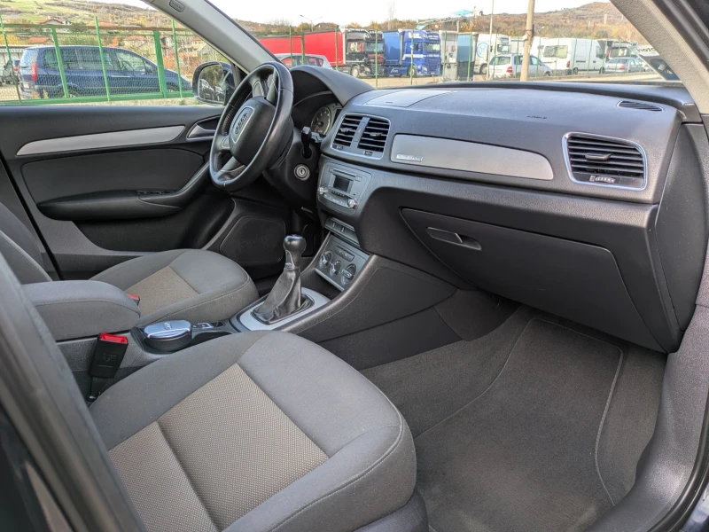 Audi Q3 2.0 TFSI QUATTRO , снимка 11 - Автомобили и джипове - 52394663