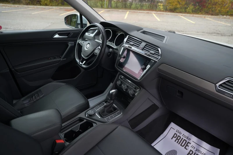 VW Tiguan SE 4Motion * АвтоКредит* (ЦЕНА ДО БГ), снимка 13 - Автомобили и джипове - 52617782