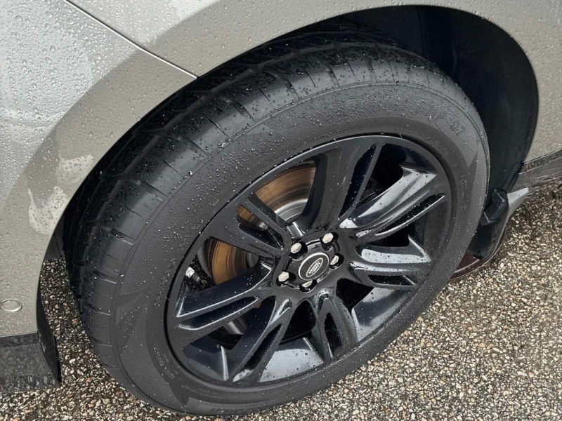 Land Rover Range Rover Velar  R Dynamic SE * CARFAX * БЕЗ ПЪРВОНАЧАЛНА ВНОСКА, снимка 6 - Автомобили и джипове - 52771554