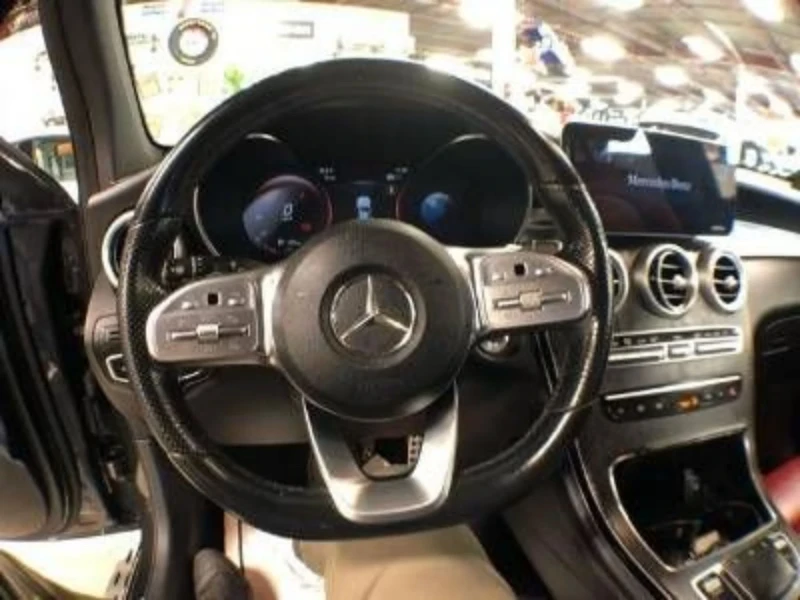Mercedes-Benz GLC 300, снимка 10 - Автомобили и джипове - 52889572