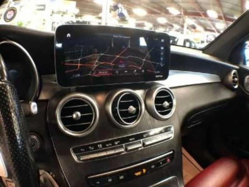 Mercedes-Benz GLC 300, снимка 9 - Автомобили и джипове - 52889572