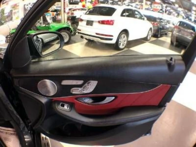 Mercedes-Benz GLC 300, снимка 7 - Автомобили и джипове - 52889572