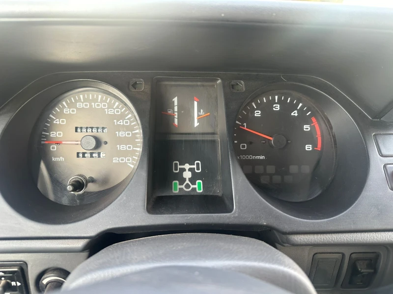 Mitsubishi Pajero 2.5TDİ ЛЕБЕДКА , снимка 7 - Автомобили и джипове - 52890218