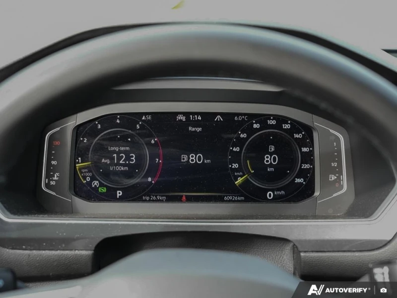 VW Tiguan * Comfortline R Line Black 2.0T 8sp at w/Tip 4M * , снимка 14 - Автомобили и джипове - 52976178