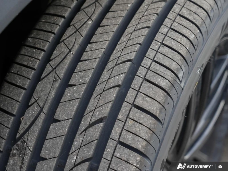 VW Tiguan * Comfortline R Line Black 2.0T 8sp at w/Tip 4M * , снимка 7 - Автомобили и джипове - 52976178