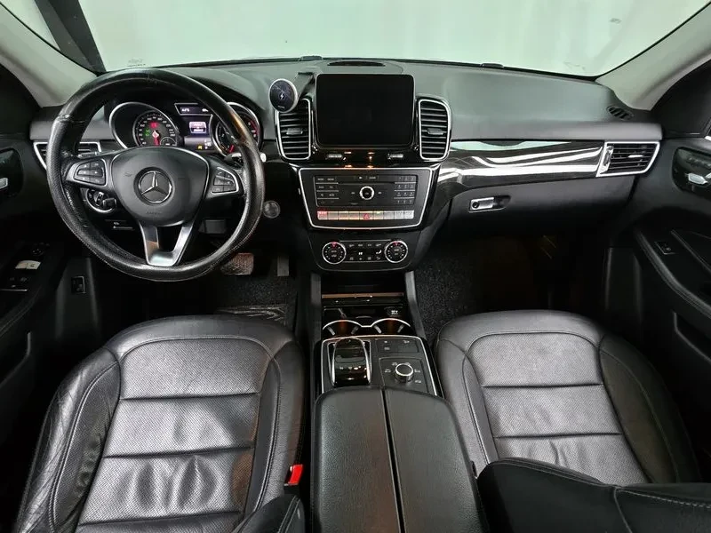 Mercedes-Benz GLE 350 D 4MATIC, снимка 7 - Автомобили и джипове - 54929767