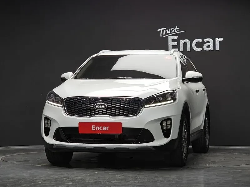 Kia Sorento 2.2 CRDI 4WD - САМО 30% АВАНС, снимка 6 - Автомобили и джипове - 56017230