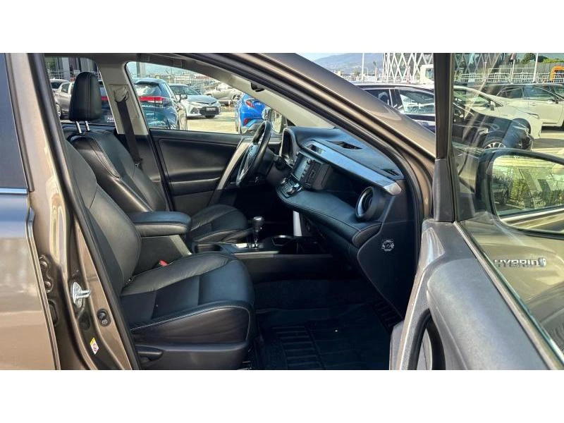 Toyota Rav4 2.5HSD LOUNGE FWD, снимка 6 - Автомобили и джипове - 56159173