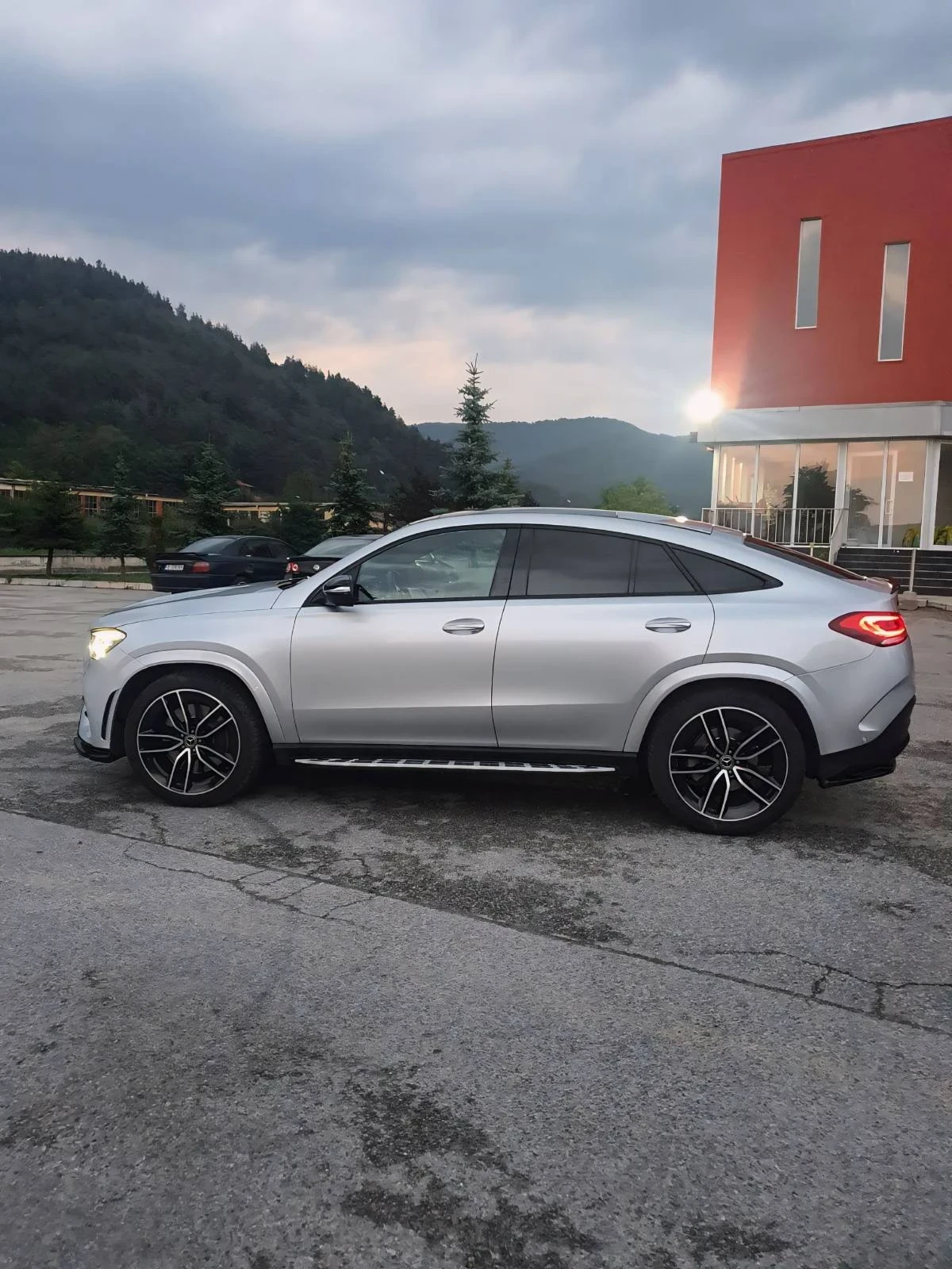 Mercedes-Benz GLE Coupe 400d - изображение 6