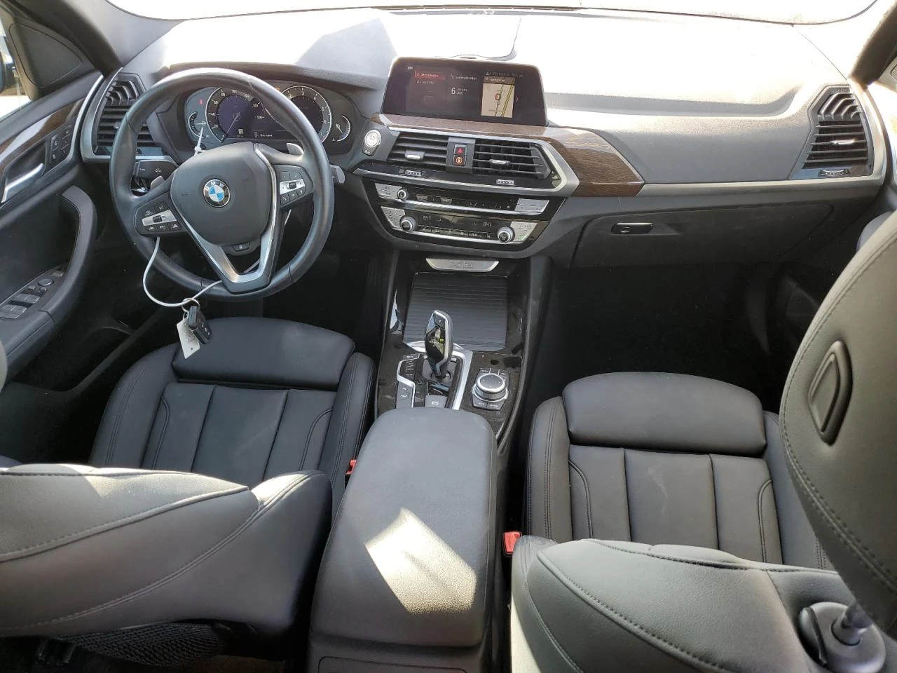 BMW X3 XDRIVE30I* ПАНОРАМА* KEYLESS* КЛИП НА МОТОР - изображение 8