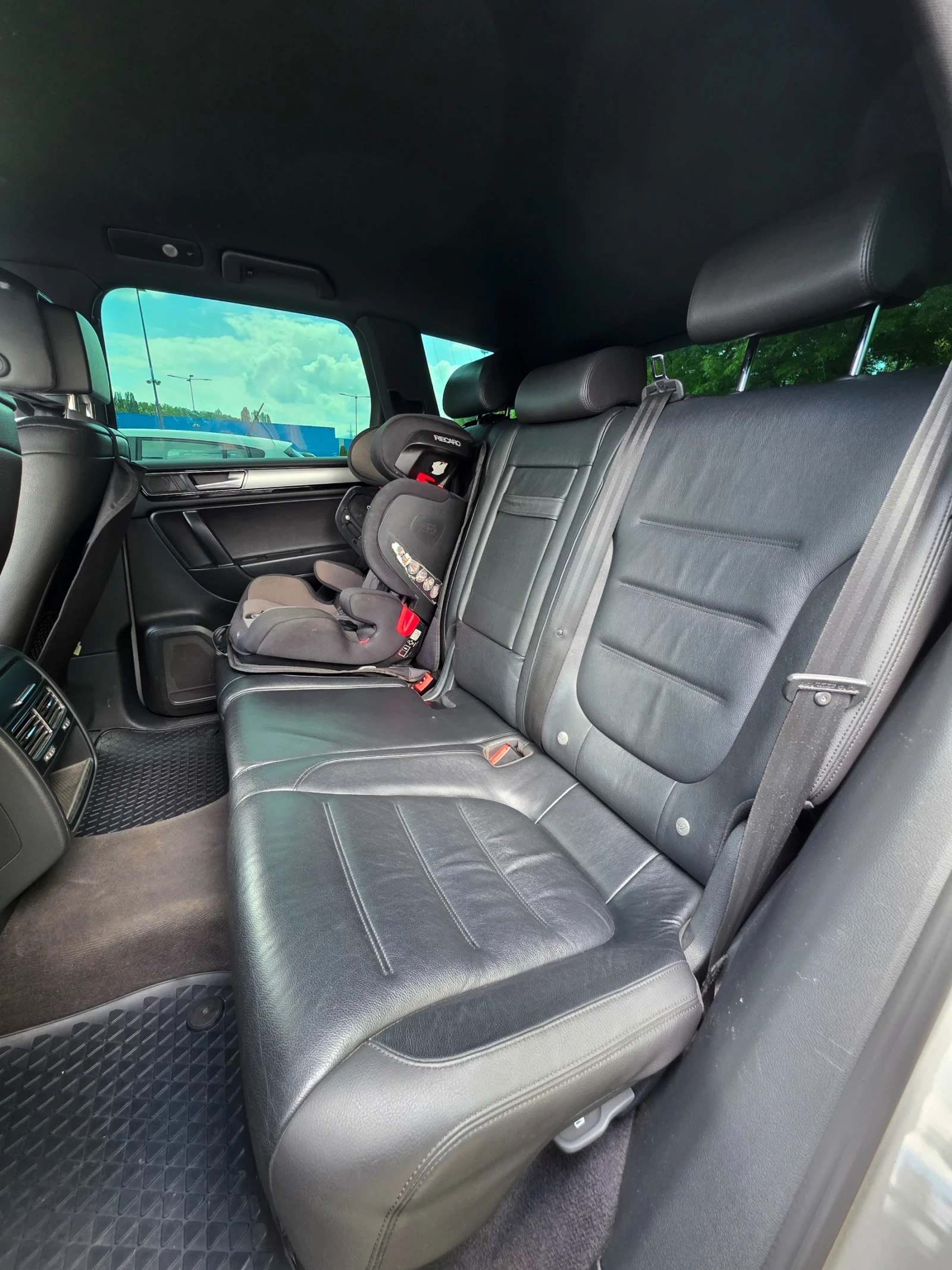 VW Touareg  - изображение 9