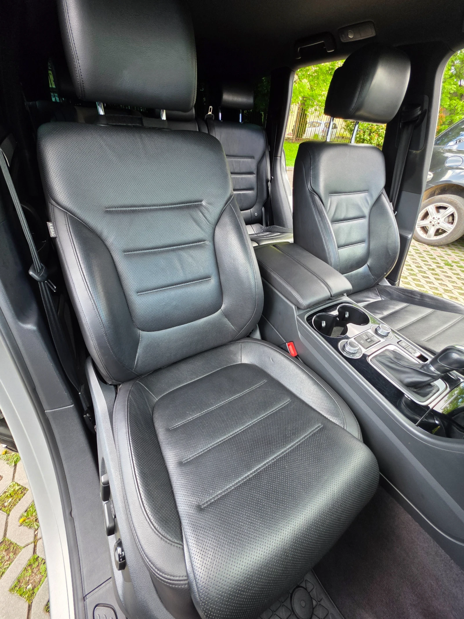 VW Touareg  - изображение 8