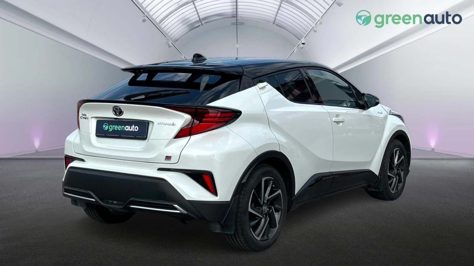 Toyota C-HR 2.0 HSD GR Sport, Месечна вноска от 599 лв. - изображение 7