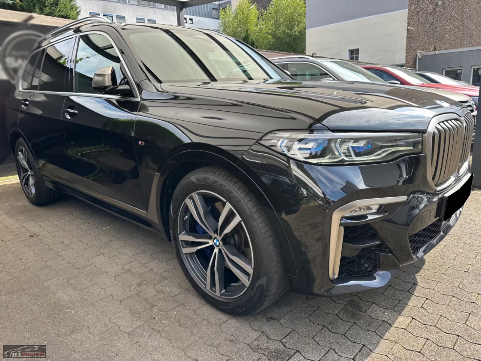BMW X7 M50d/400HP/SKY-LOUNGE/LASER/MEMO/DAB/MASSAGE/433f - изображение 4