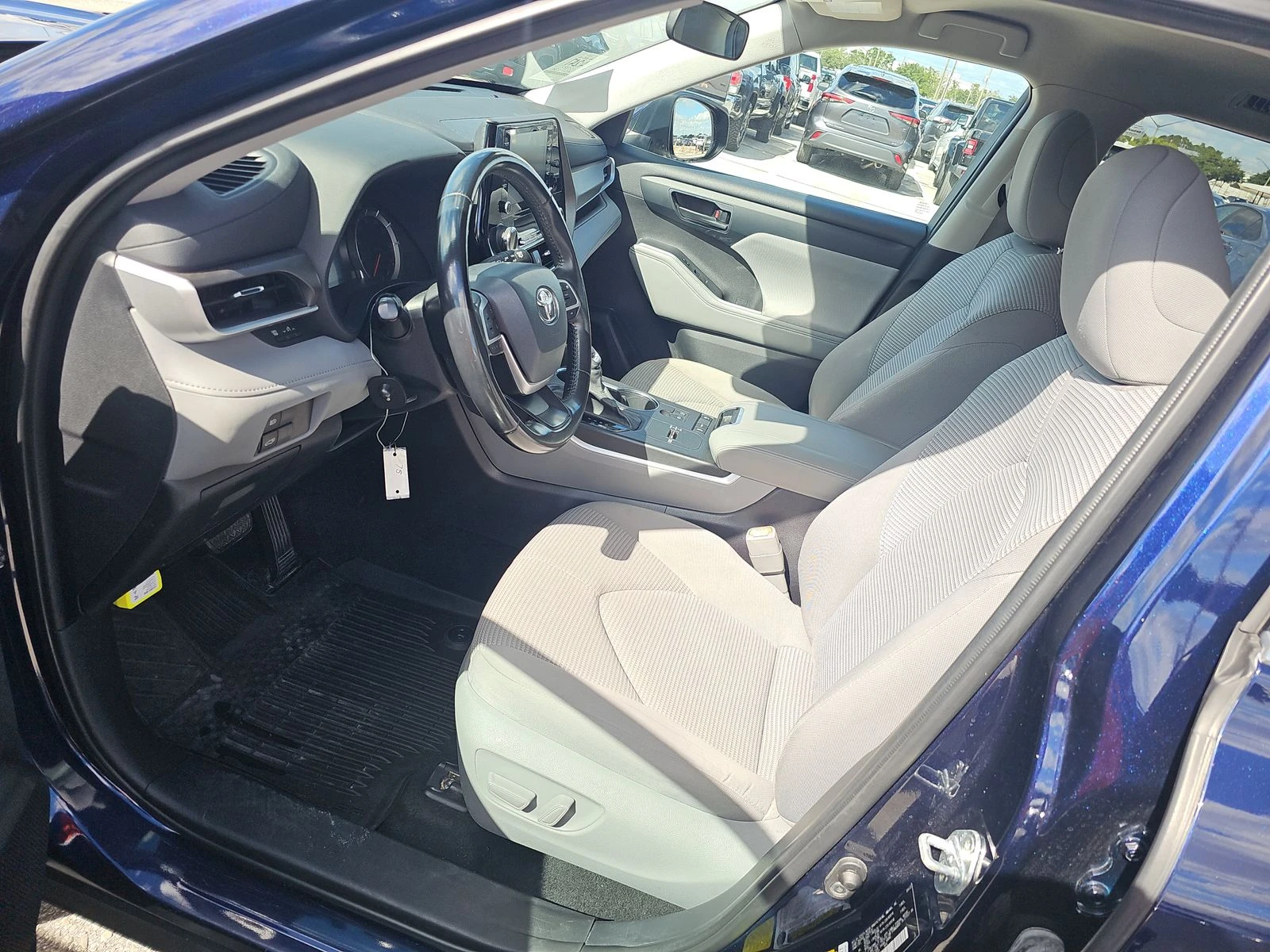 Toyota Highlander LE*  - изображение 7