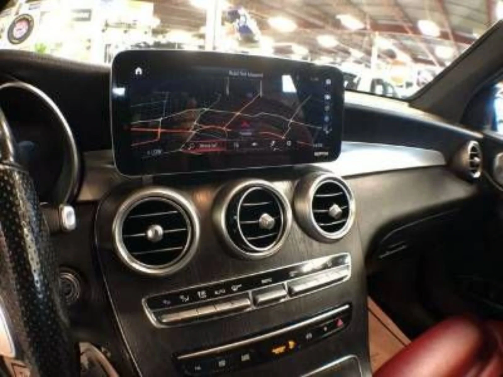 Mercedes-Benz GLC 300  - изображение 9