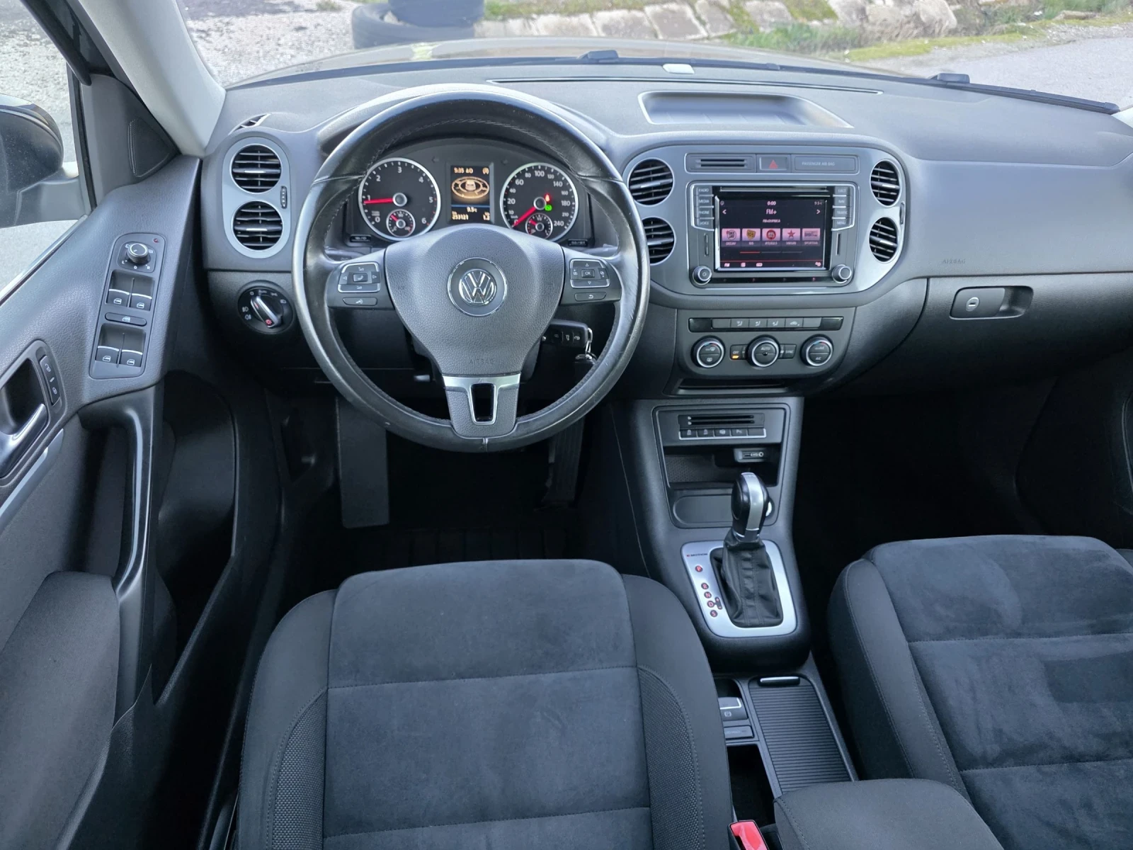 VW Tiguan LED* Navi* 4x4* Euro6b | Mobile.bg � ����������� 10