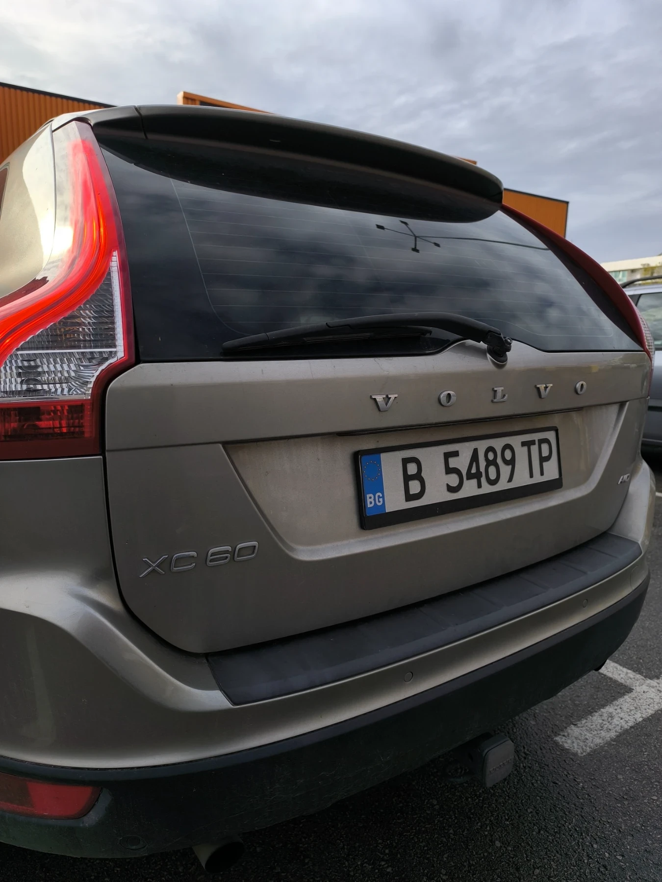 Volvo XC60, снимка 5 - Автомобили и джипове - 54248470