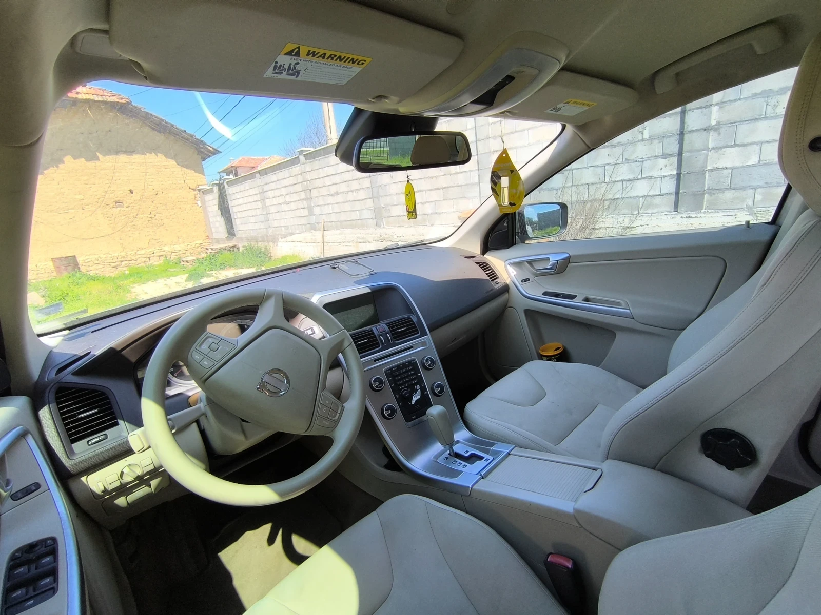 Volvo XC60, снимка 11 - Автомобили и джипове - 54248470