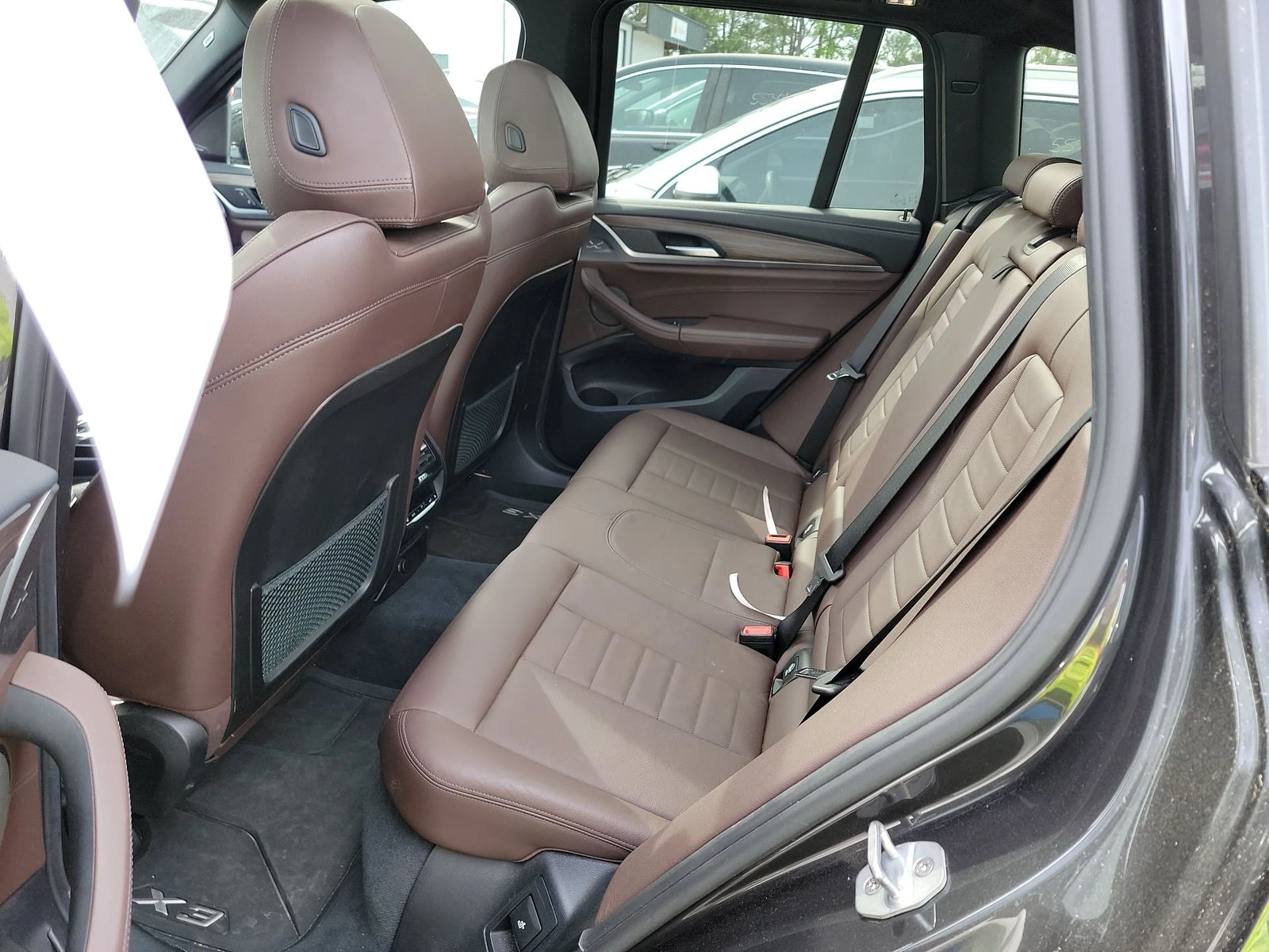 BMW X3 M-PACK* DISTRONIC* DIGITAL* HEAD-UP* HARMAN, снимка 9 - Автомобили и джипове - 54209515