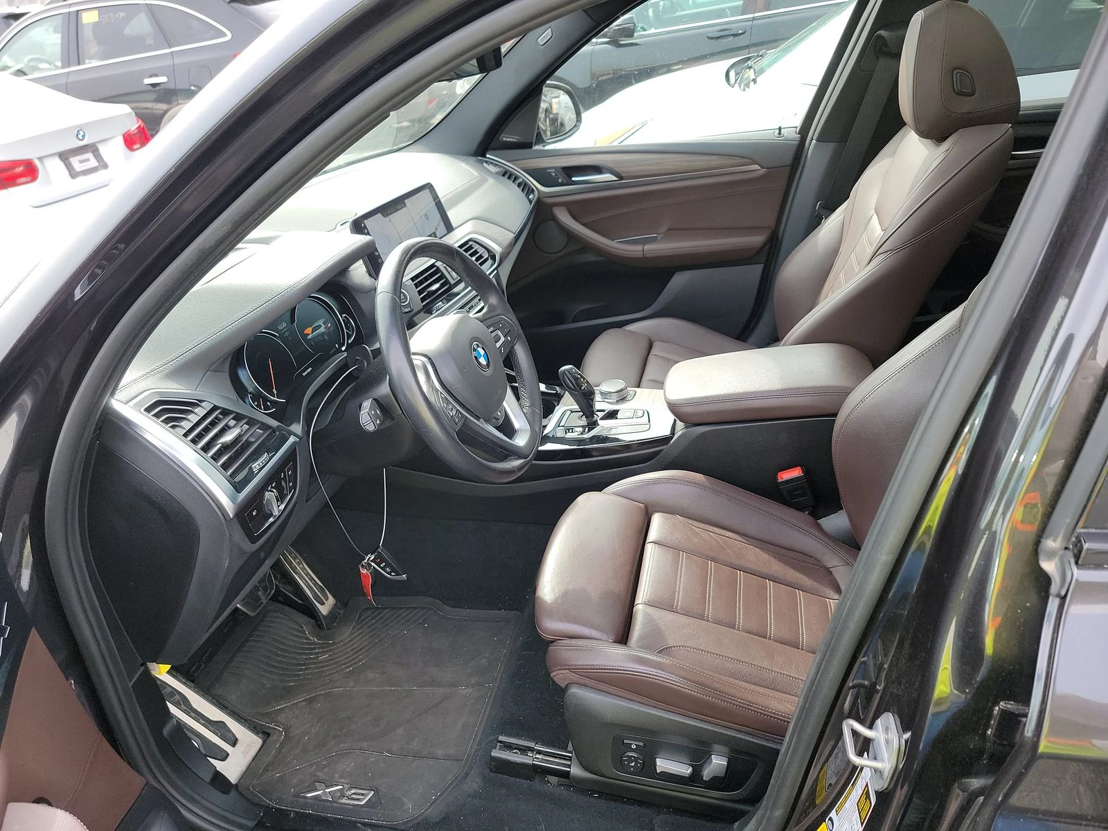 BMW X3 M-PACK* DISTRONIC* DIGITAL* HEAD-UP* HARMAN, снимка 7 - Автомобили и джипове - 54209515