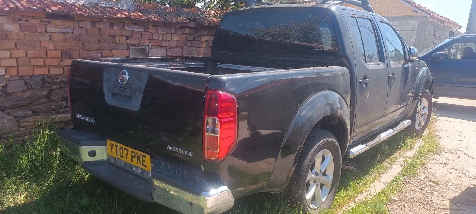 Nissan Navara, снимка 2 - Автомобили и джипове - 54403498