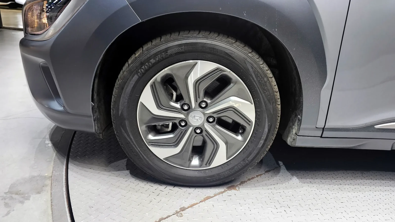 Hyundai Kona Modern Hybrid, снимка 16 - Автомобили и джипове - 54509296