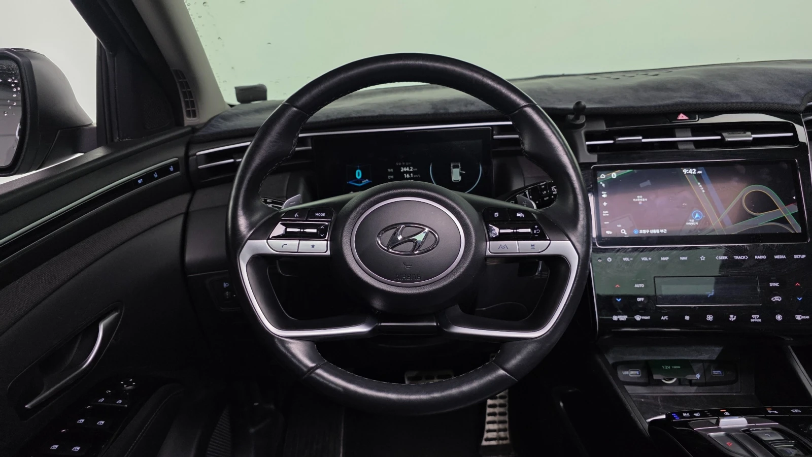 Hyundai Tucson Hybrid (NX4) Inspiration | Panorama | Distronic |  | Mobile.bg � ����������� 11