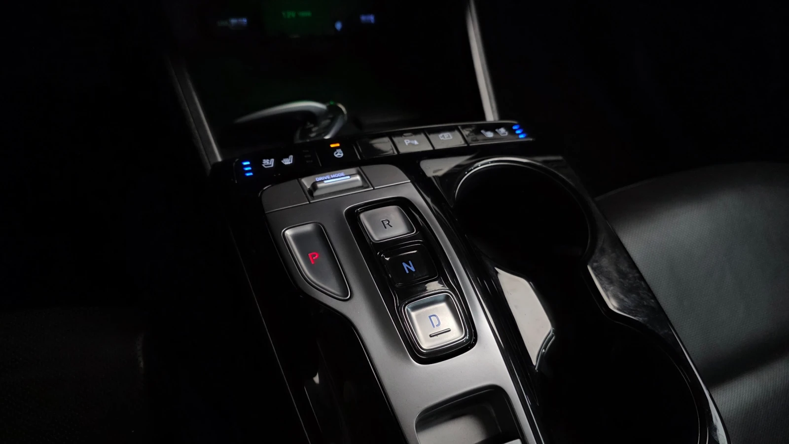 Hyundai Tucson Hybrid (NX4) Inspiration | Panorama | Distronic |  | Mobile.bg � ����������� 10