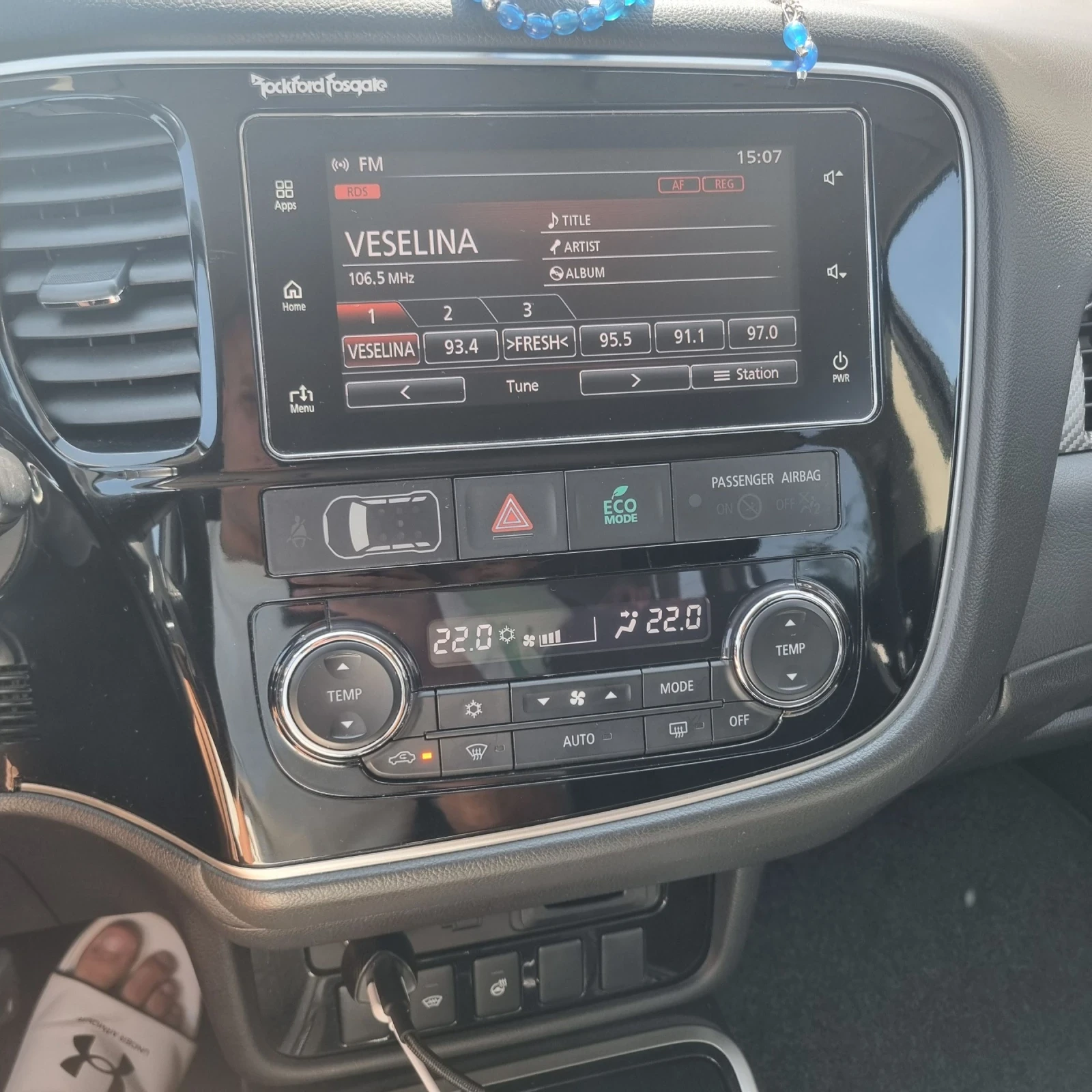 Mitsubishi Outlander, снимка 10 - Автомобили и джипове - 55378197