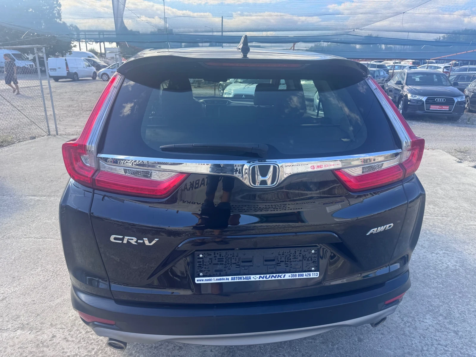 Honda Cr-v 1.5 VTec Turbo AWD 173kc, снимка 6 - Автомобили и джипове - 56117917