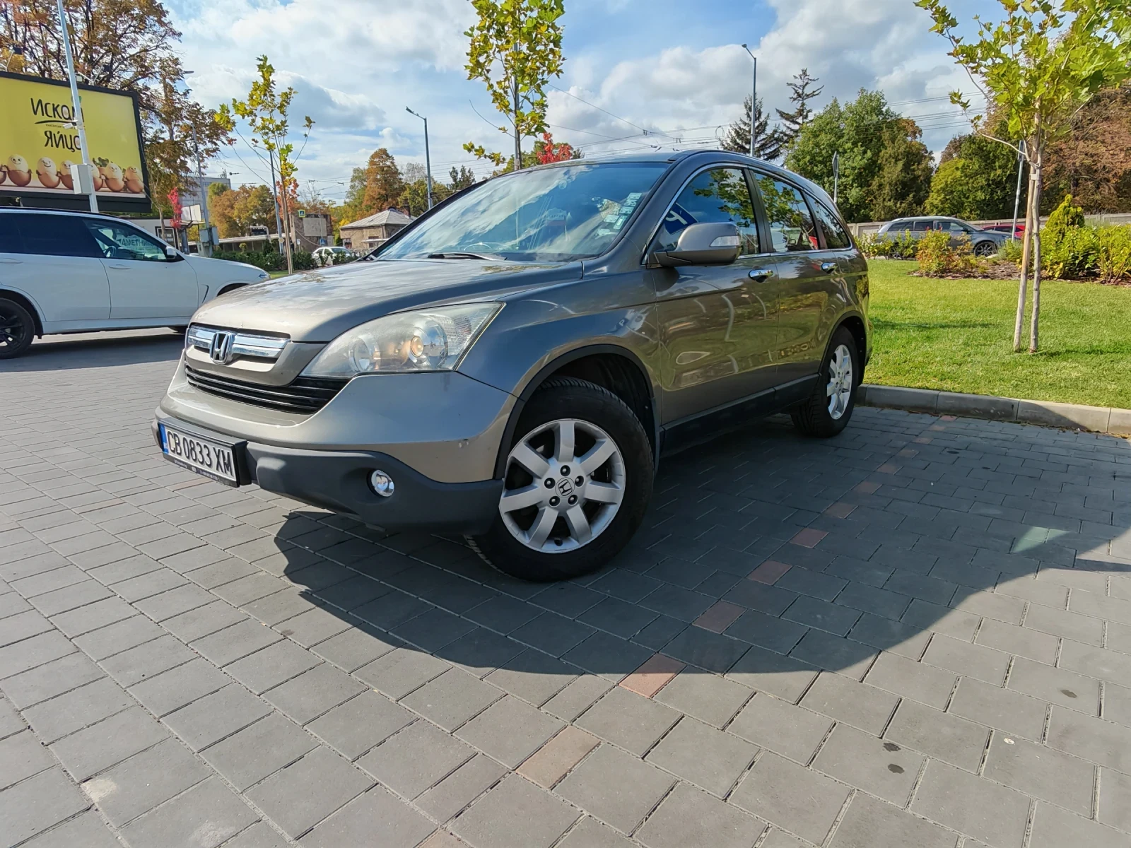 Honda Cr-v 2.0 Газ, снимка 3 - Автомобили и джипове - 56441539