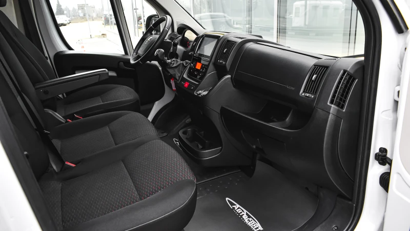 Opel Movano Edition Van 2.2 BlueHDI 140 L3H2 3, 5t, снимка 9 - Бусове и автобуси - 53521789