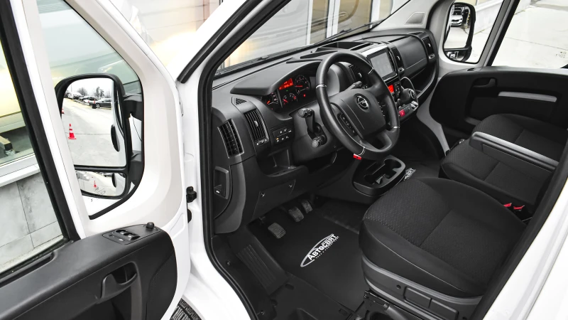 Opel Movano Edition Van 2.2 BlueHDI 140 L3H2 3, 5t, снимка 8 - Бусове и автобуси - 53521789