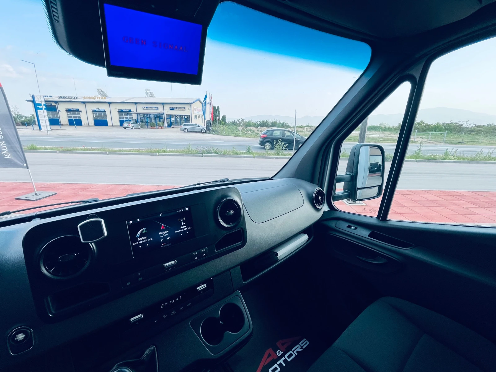 Mercedes-Benz Sprinter 516 Падащ борд;Двойна гума до 3500кг Б категория - изображение 10