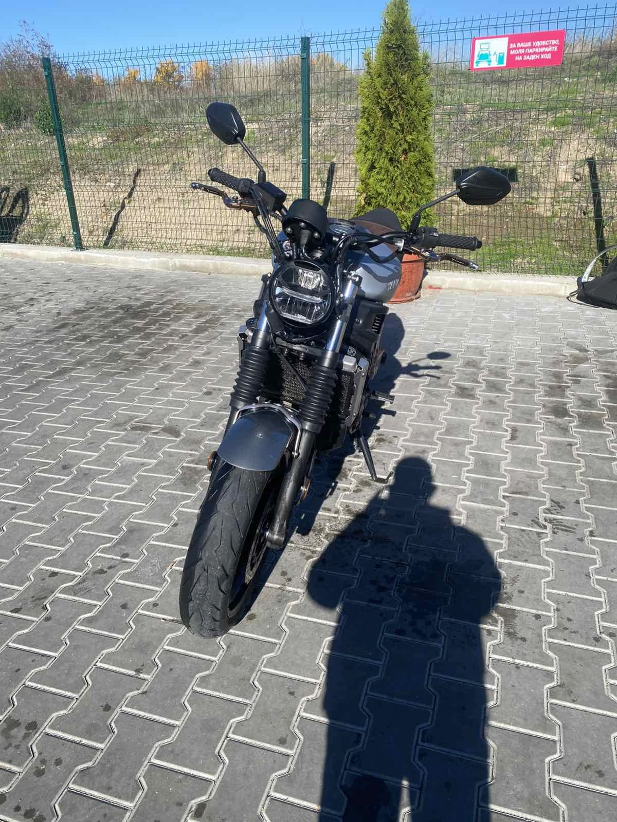 Yamaha XSR700 ABS, снимка 2 - Мотоциклети и мототехника - 56131077